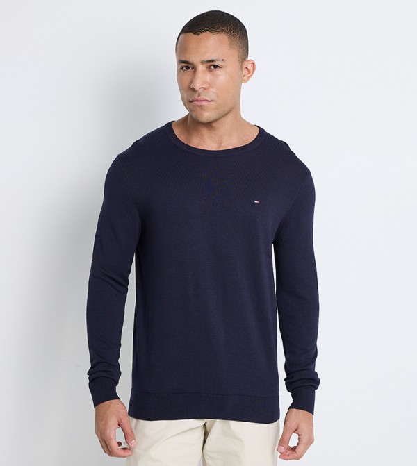 Core Essential Crew Neck Sweater