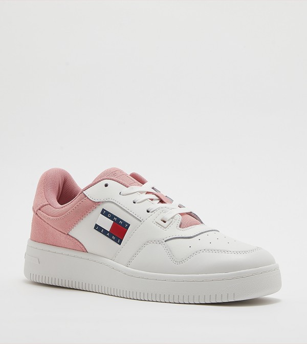 Retro Basket Low Top Sneakers
