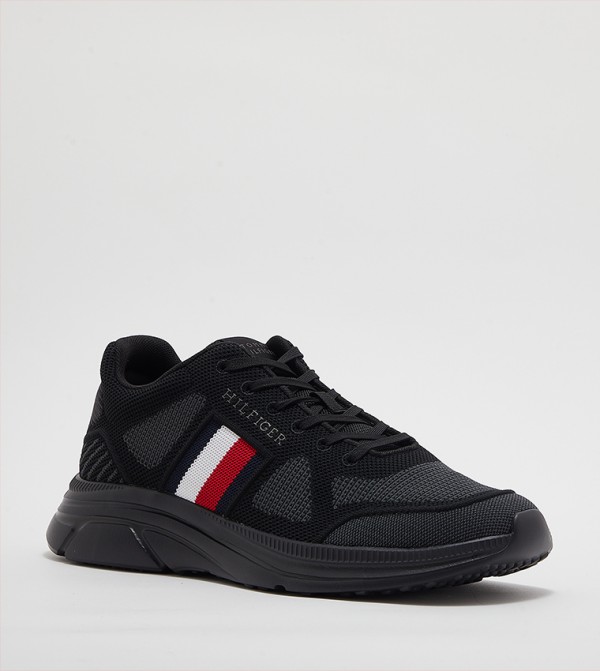 Modern Runner Sneakers
