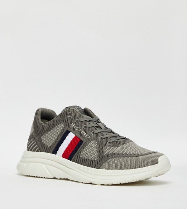 Modern Knitted Runner Shoes