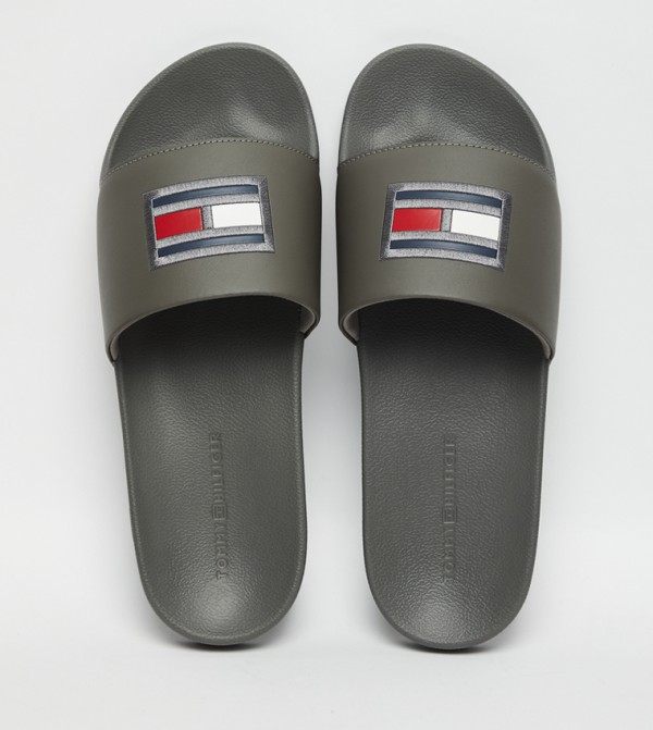 Flag Detail Pool Slides