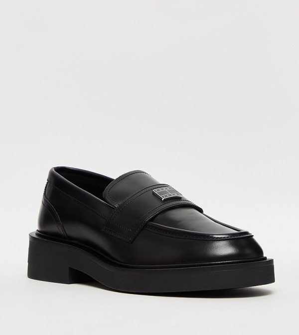 Logo Badge Loafers