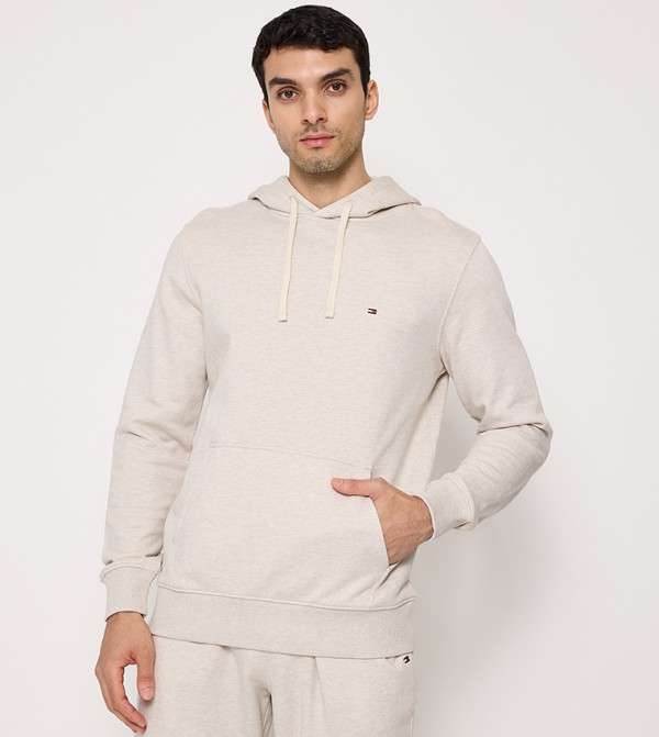 Essential Long Sleeves Hoodie