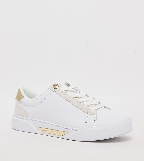 Lace-UP Court Sneakers