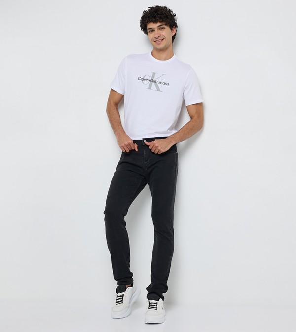 Logo Label Washed Slim Fit Jeans