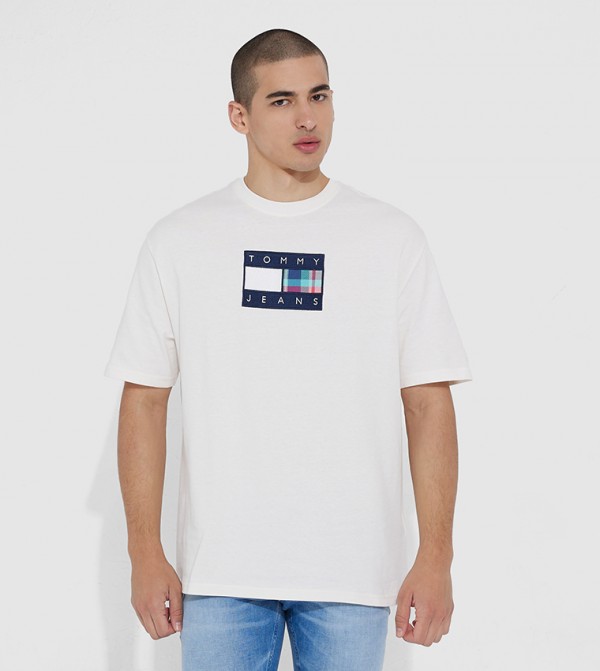 Tommy jeans crest store flag t shirt