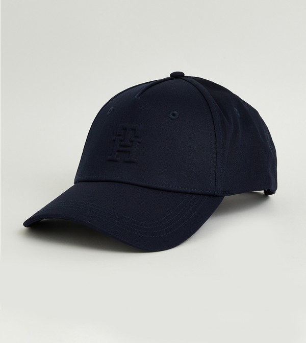 Buy Tommy Jeans Solid Logo Embroidered Sports Cap In NAVY BLUE | 6thStreet  Saudi Arabia