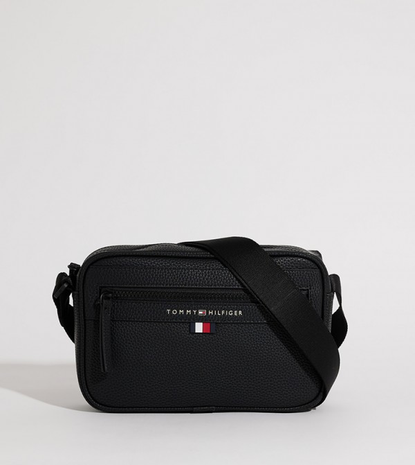 Essential Logo Detail Camera Bag