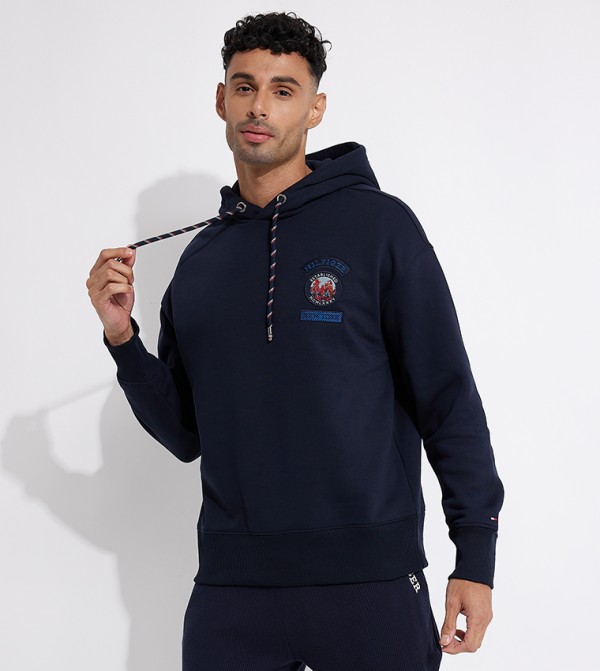 Tommy jeans discount mountain logo hoodie