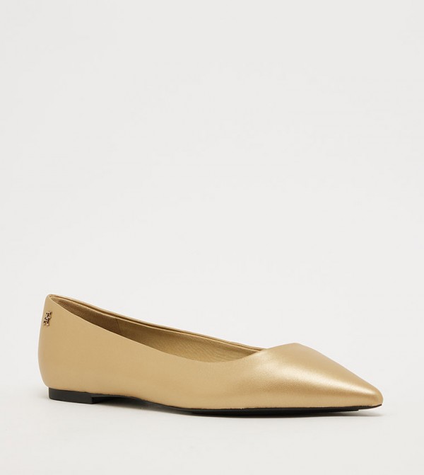 Logo Detail Pointed Toe Ballerinas