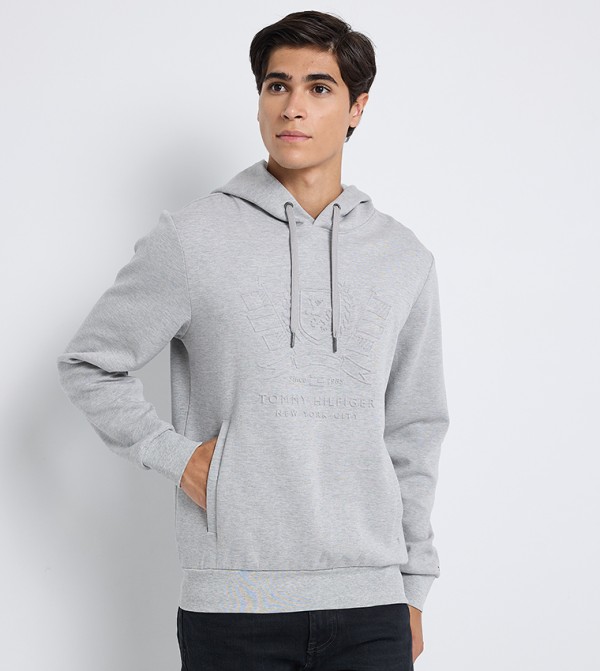 Embossed Long Sleeves Hoodie