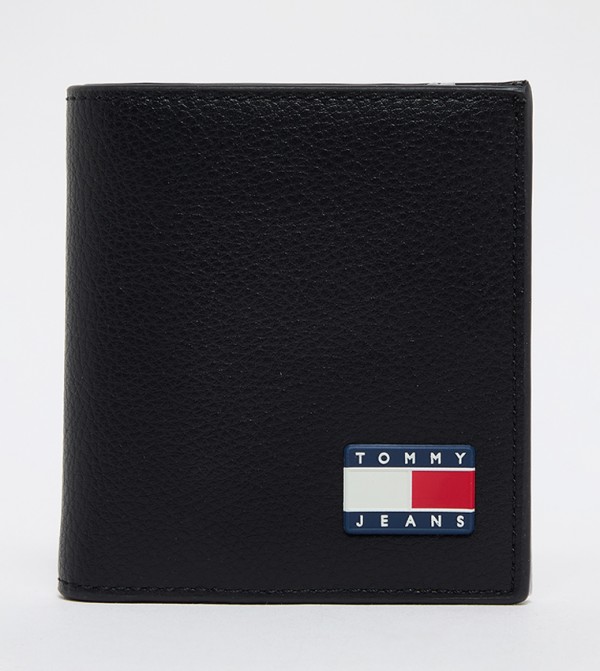 HERITAGE Textured Leather Bi-Fold Wallet