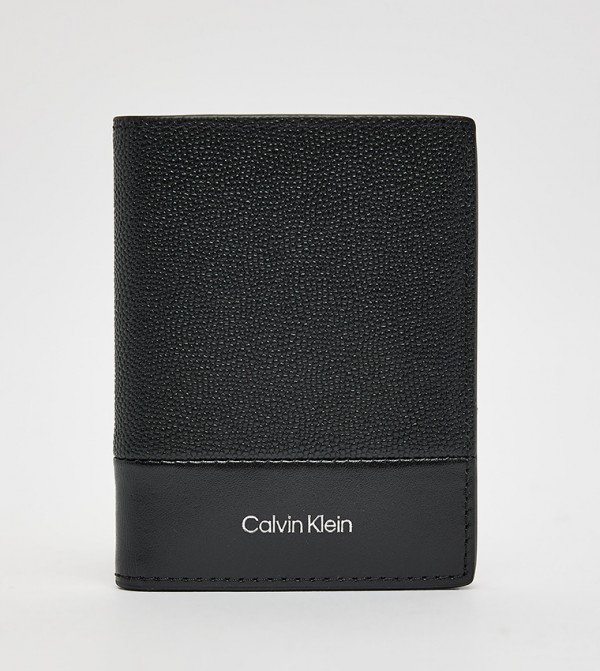 Logo Detail Bi-Fold Card Holder