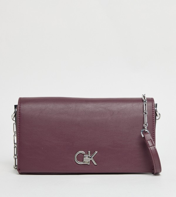 Logo Detail Convertible Shoulder Bag