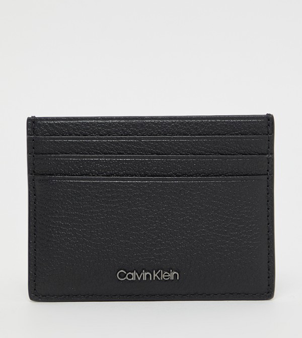Modern Bus Card Holder
