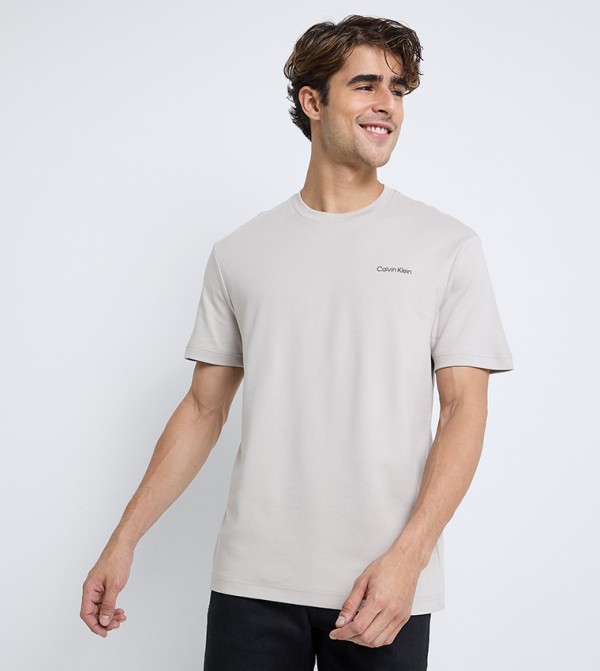 Logo Detail Short Sleeves T-Shirt