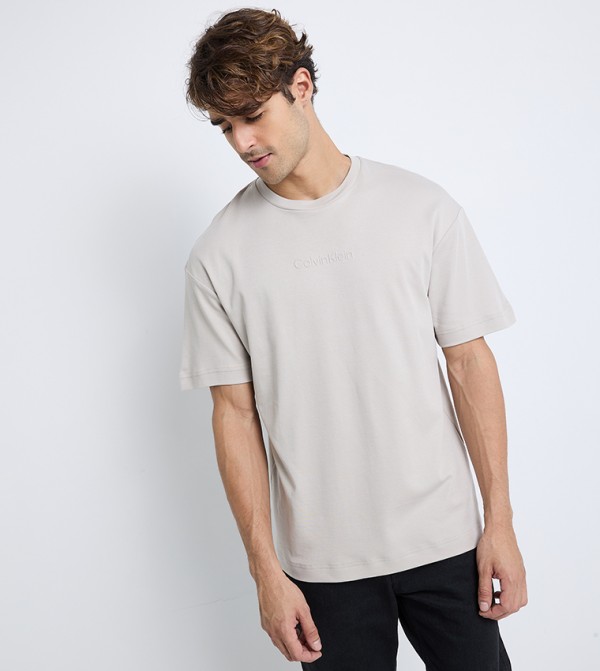 Logo Detail Short Sleeves T-Shirt