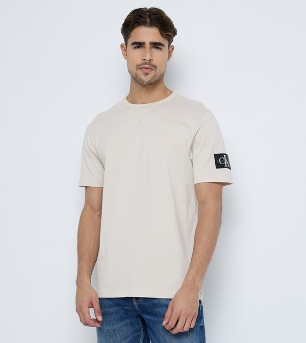 Logo Badge Short Sleeves T-Shirt