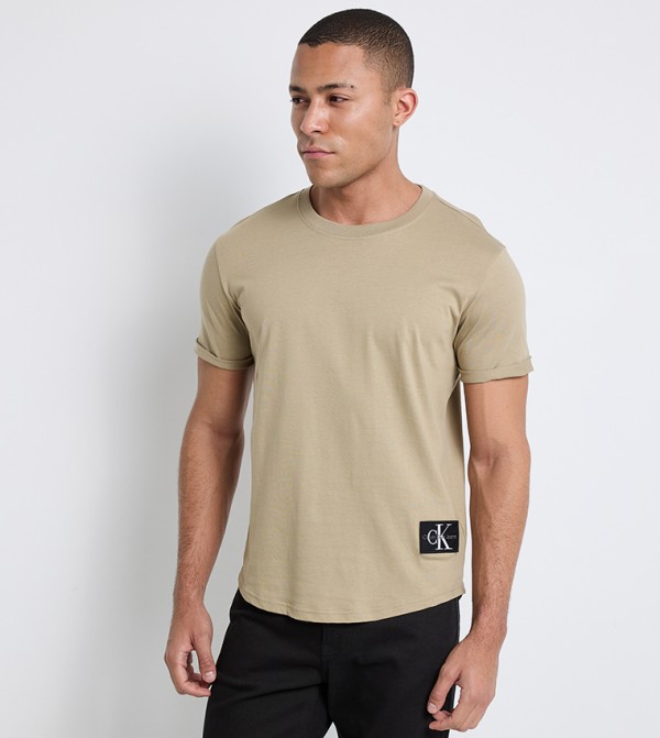 Label Detail Crew Neck T-Shirt
