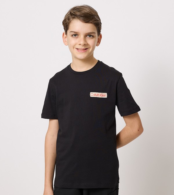 Label Detail Crew Neck T-Shirt