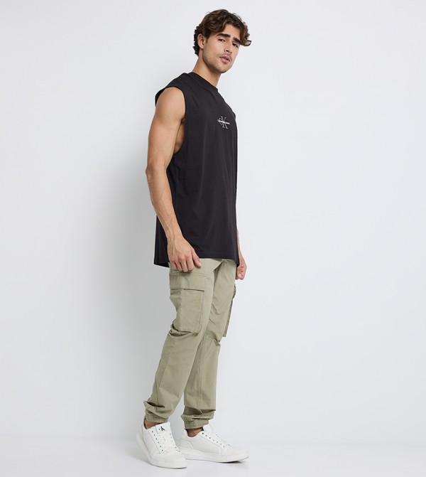 Elastic Waist Skinny Fit Cargo Pants
