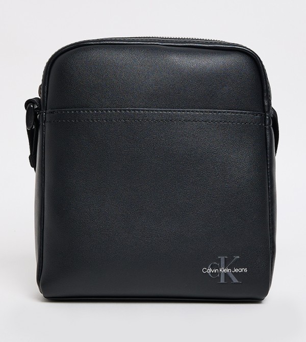 Logo Detail Zippered Reporter Bag