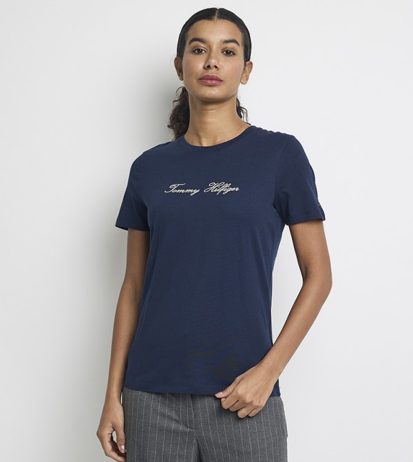 Logo Detail Short Sleeves T-Shirt