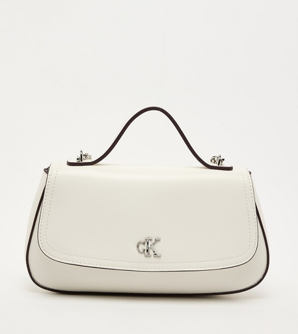 شنطة يد مونوغرام 