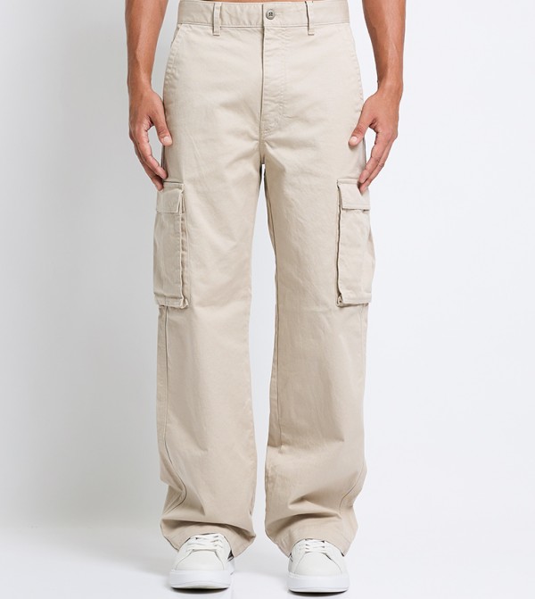 Mid Rise Baggy Fit Cargo Pants