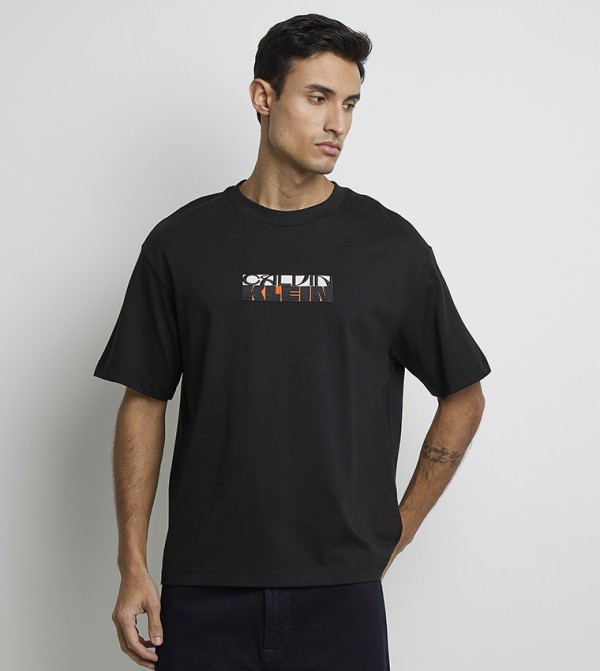 Logo Embroidered Casual T-Shirt