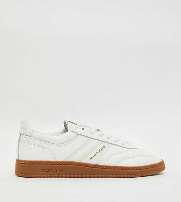 GREENWICH Edge Lace-Up Sneakers