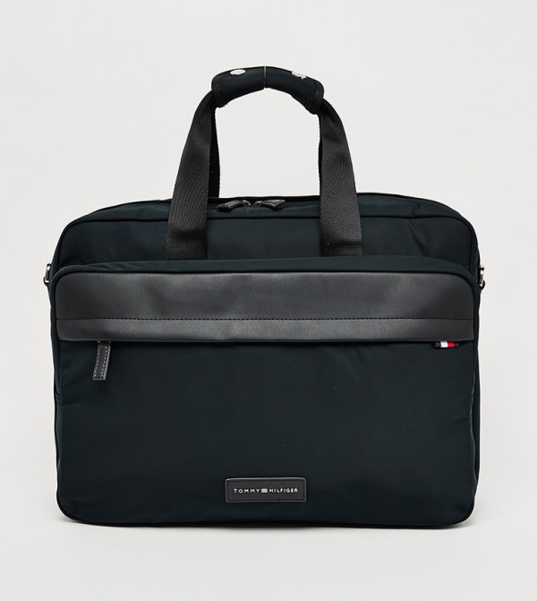 شنطة لابتوب بسحّاب وشعار