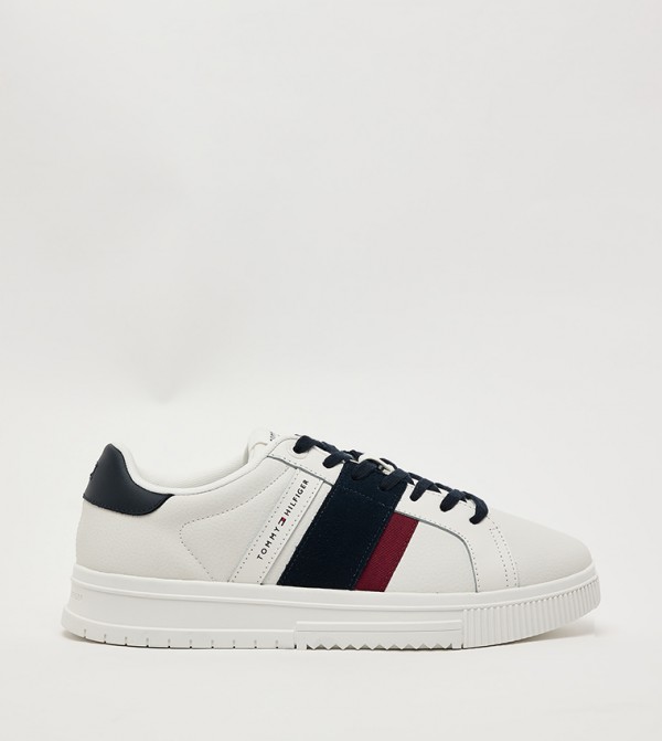 Supercup Round Toe Lace-Up Sneakers