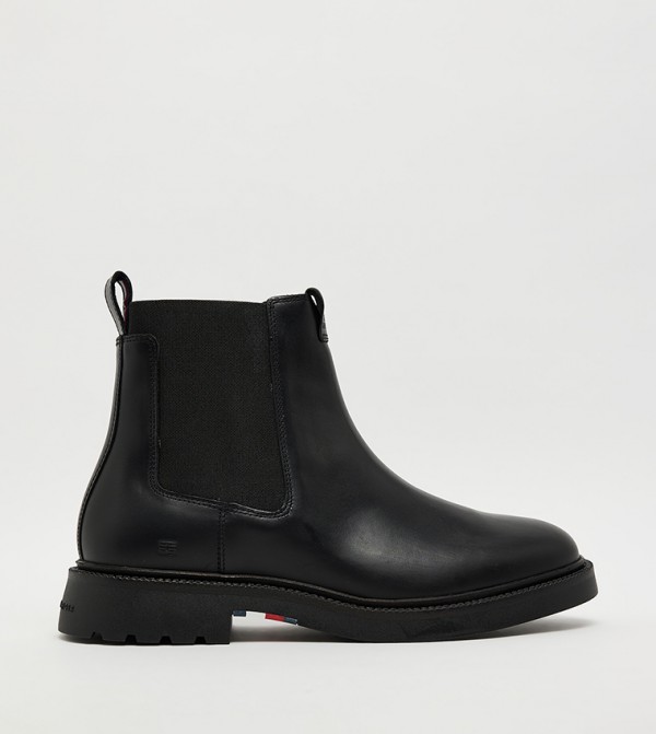 بوت تشيلسي بشعار 