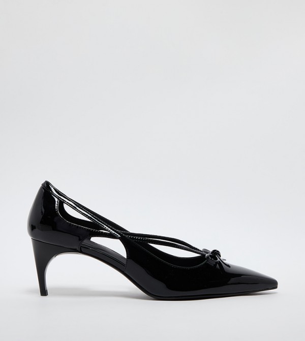 Patent Cut-Out Bow Detail Kitten Heel Pumps