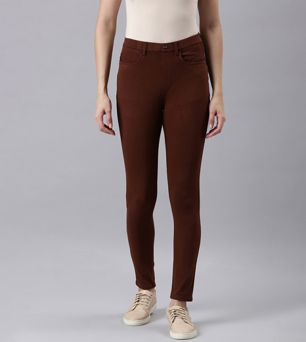 بنطال جينز ضيق سادة  