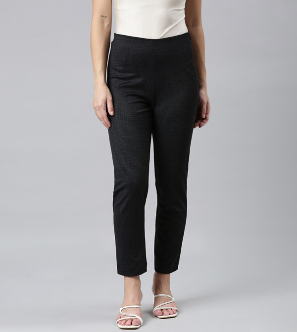 Patterned Mid Rise Formal Pants