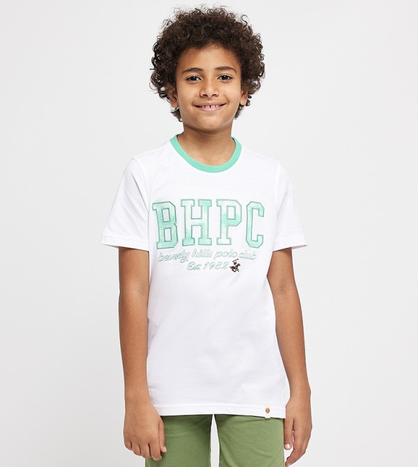 تيشيرت بياقة دائرية وشعار العلامة التجارية