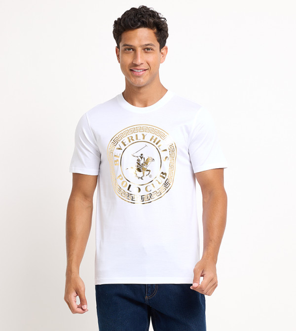 تيشيرت بأكمام قصيرة وشعار 