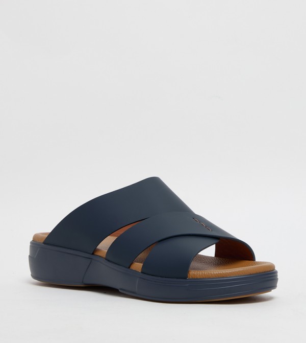 Solid Arabic Sandals