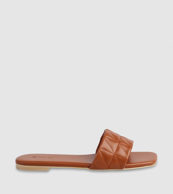 Donna Quilted Flat Sandals