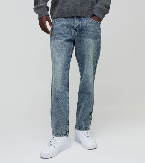 Rigid Washed Tapered Fit Jeans
