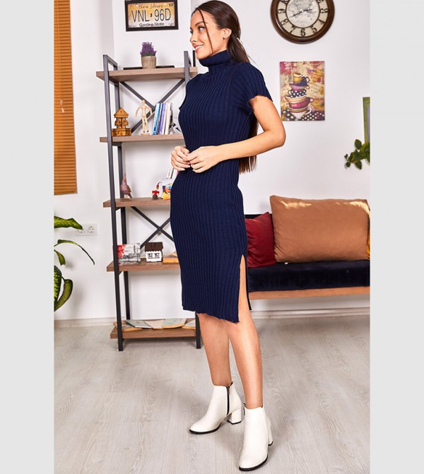 Buy Armonika High Neck Slit Midi Dress In Navy 6thstreet Saudi Arabia