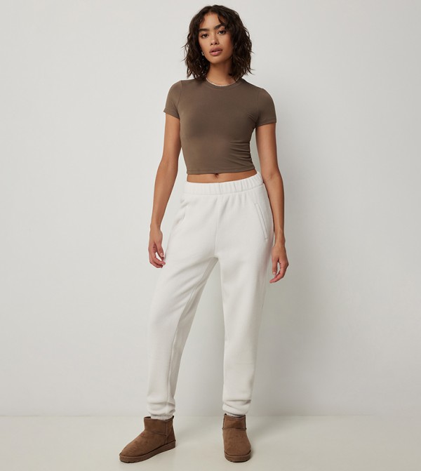 Solid Crew Neck Cropped T-Shirt