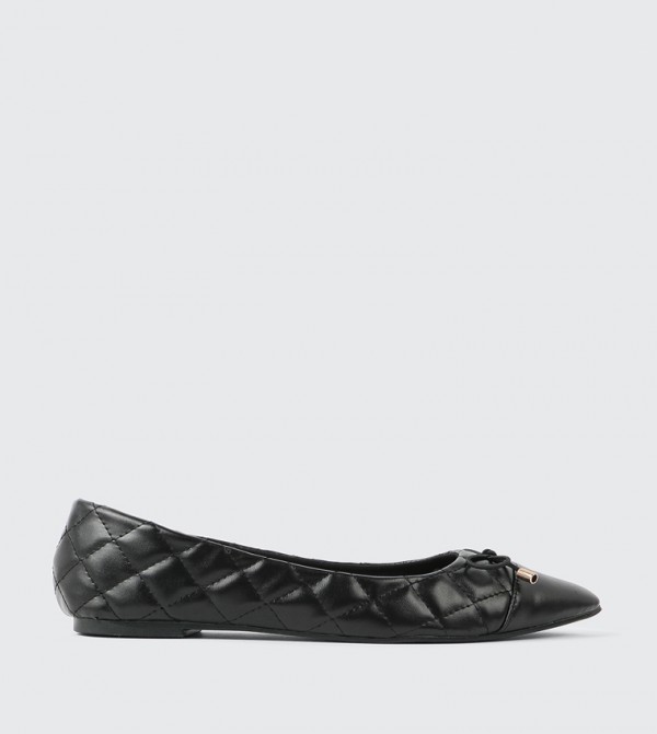 Quilted Pointed Toe Ballerinas
