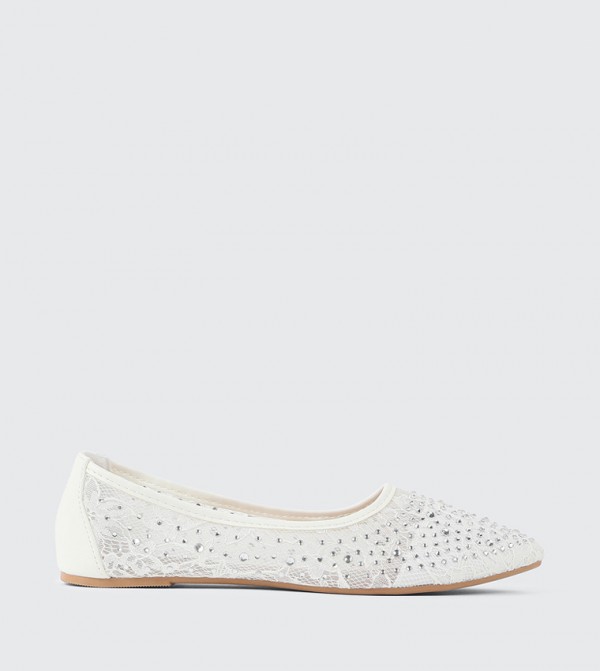 Embellished Mesh Pointed Toe Ballet Flats