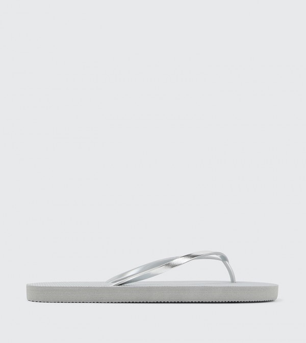 Glossy Flip-Flops