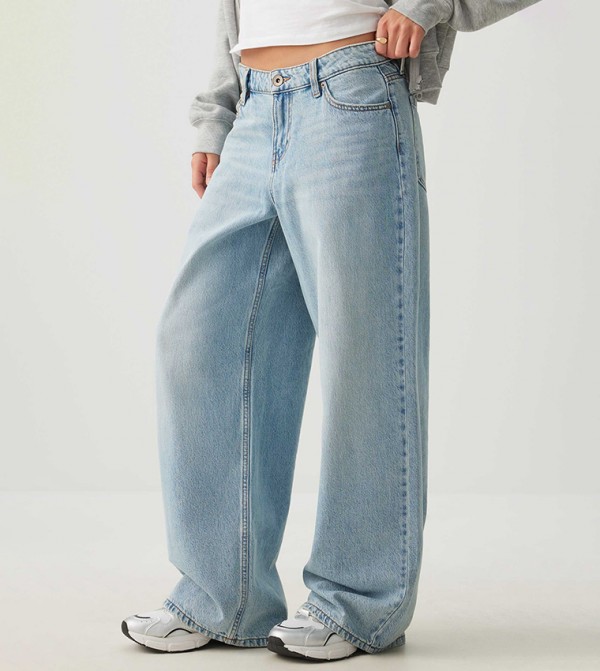 Washed Low Rise Slouchy Wide Leg Jeans