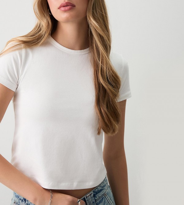 Solid Short Sleeves T-Shirt