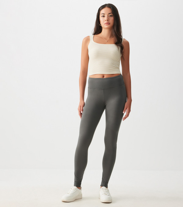 ليقنز فائق النعومة بخصر عريض